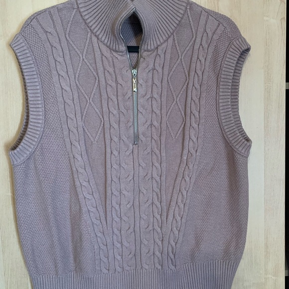 Half Zip Sweater Cable Knit Sleeveless Pullover - Picture 4 of 7